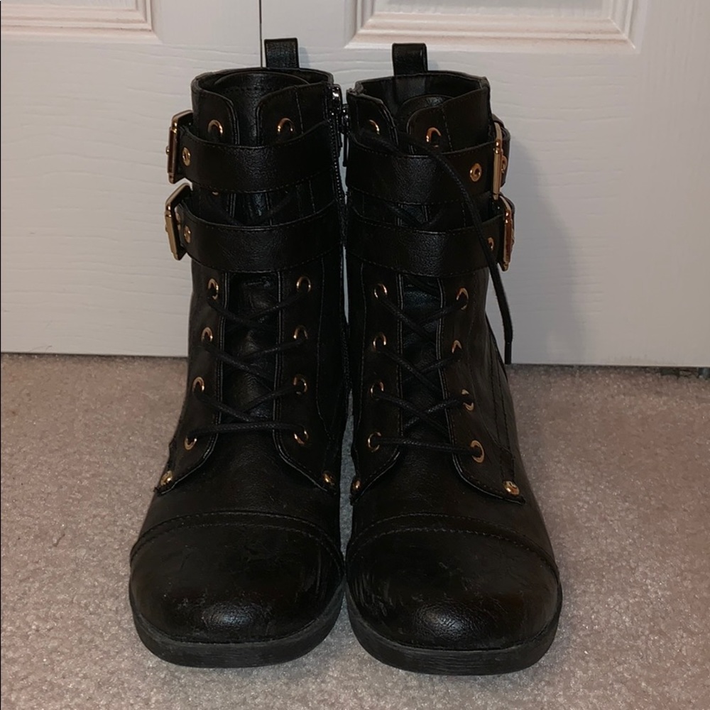 Guess combat boots